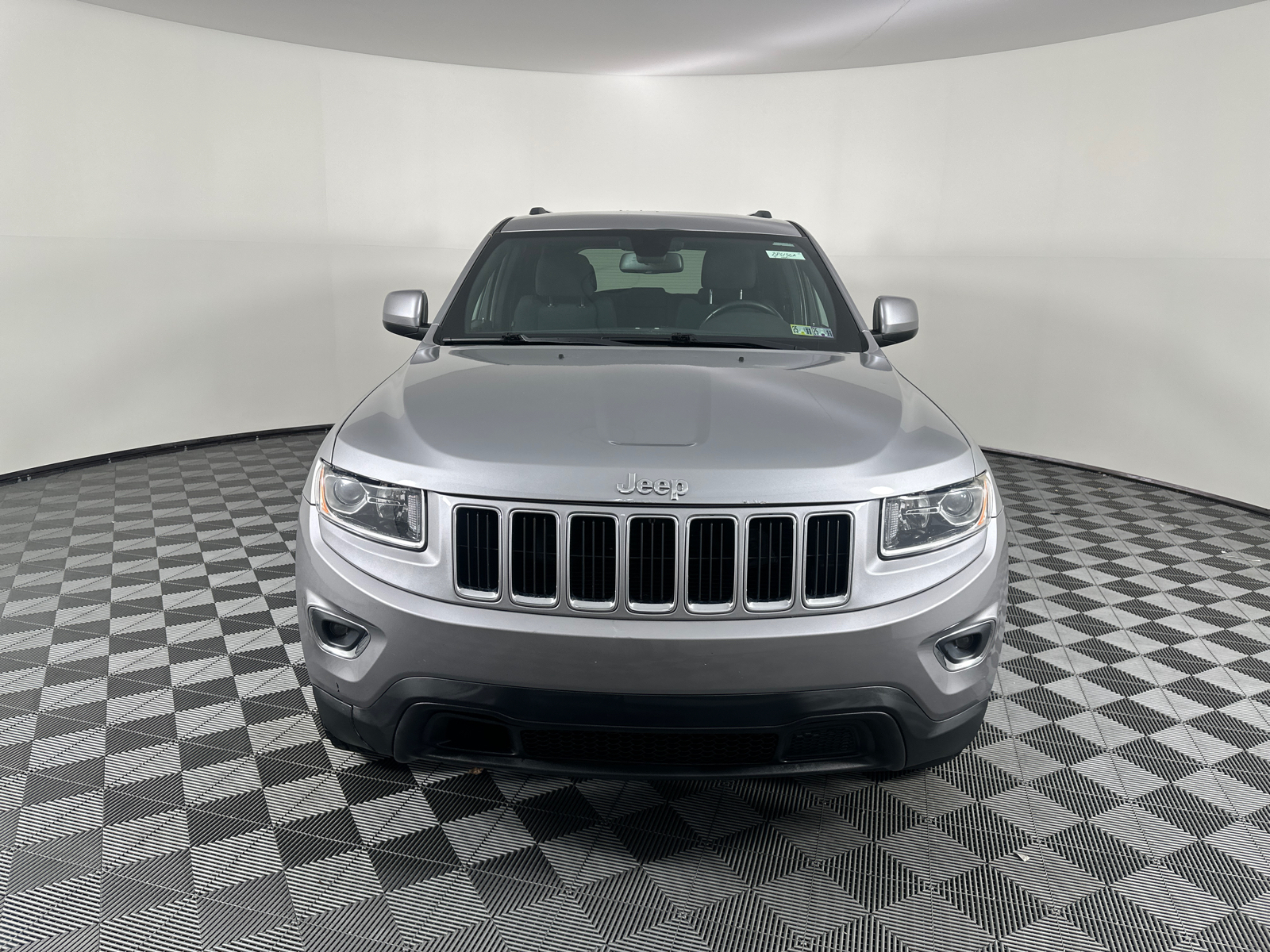 2015 Jeep Grand Cherokee Laredo 4