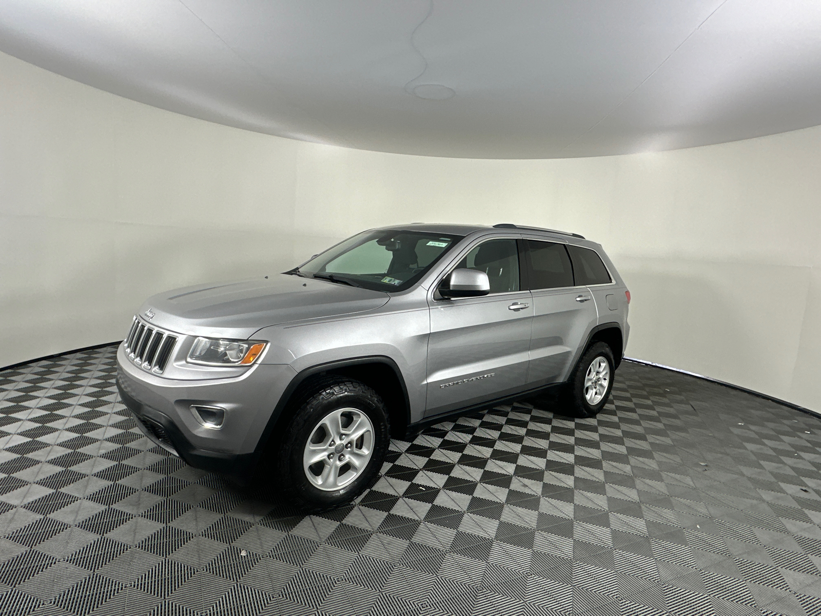 2015 Jeep Grand Cherokee Laredo 6