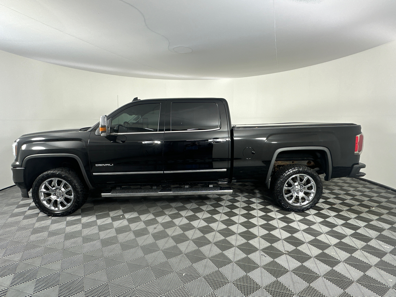 2017 GMC Sierra 1500 Denali 7