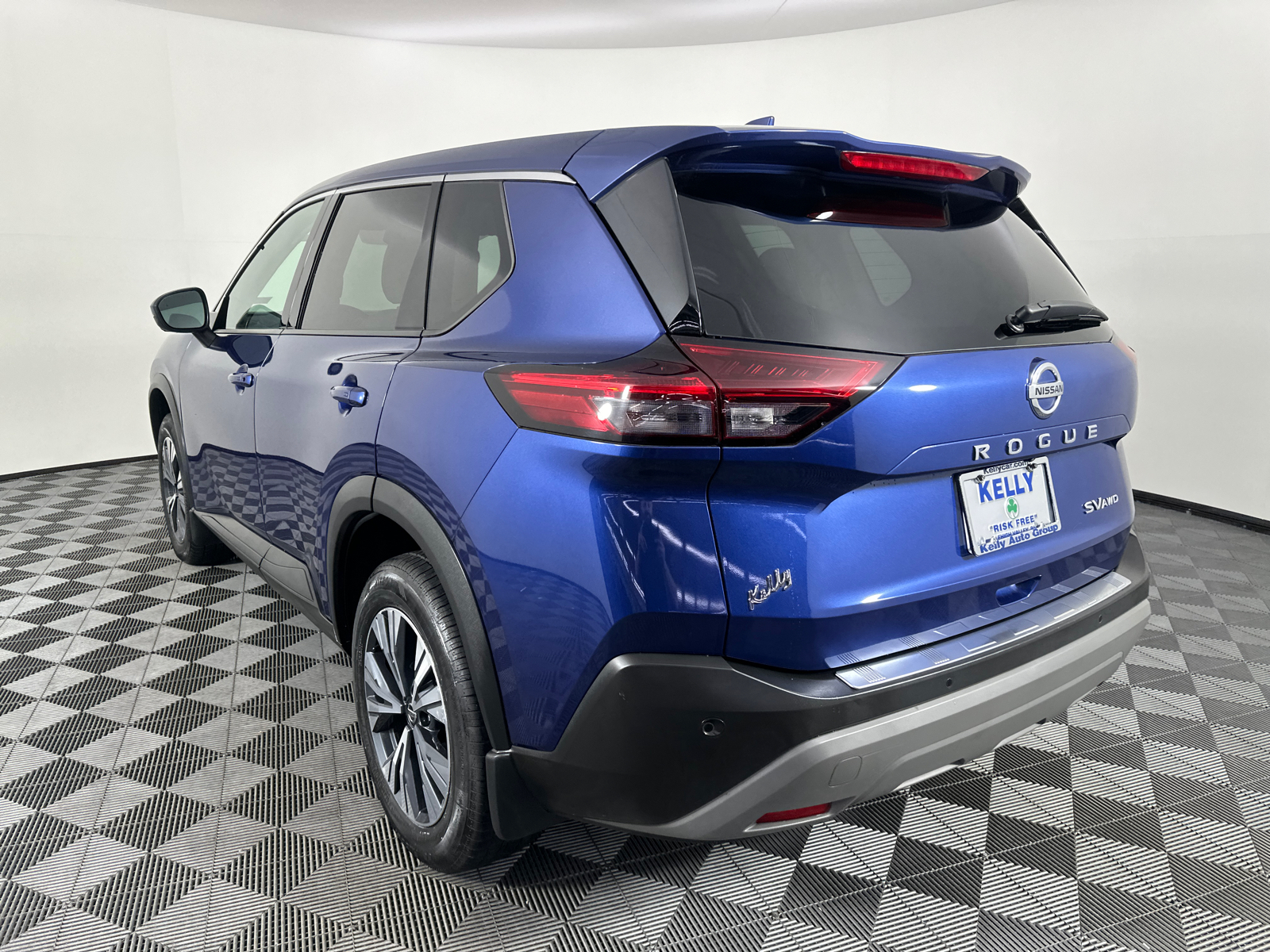 2021 Nissan Rogue SV 11