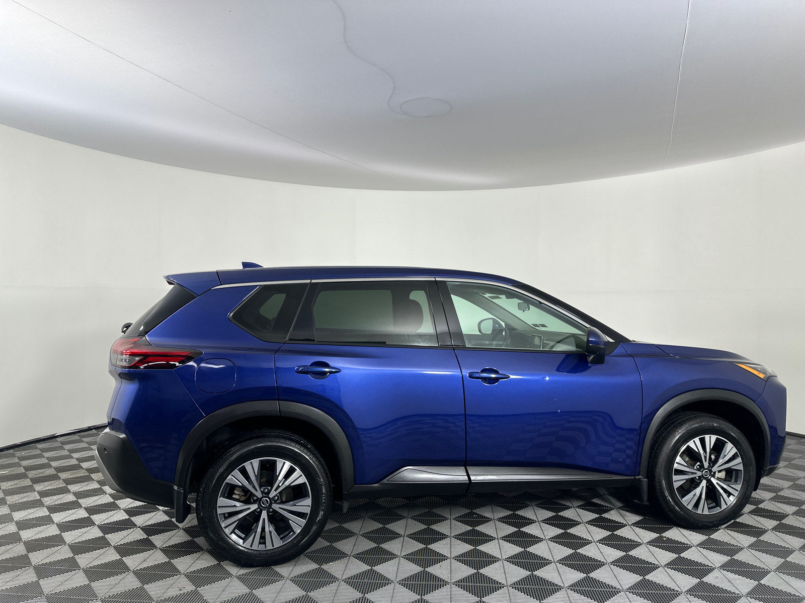 2021 Nissan Rogue SV 20