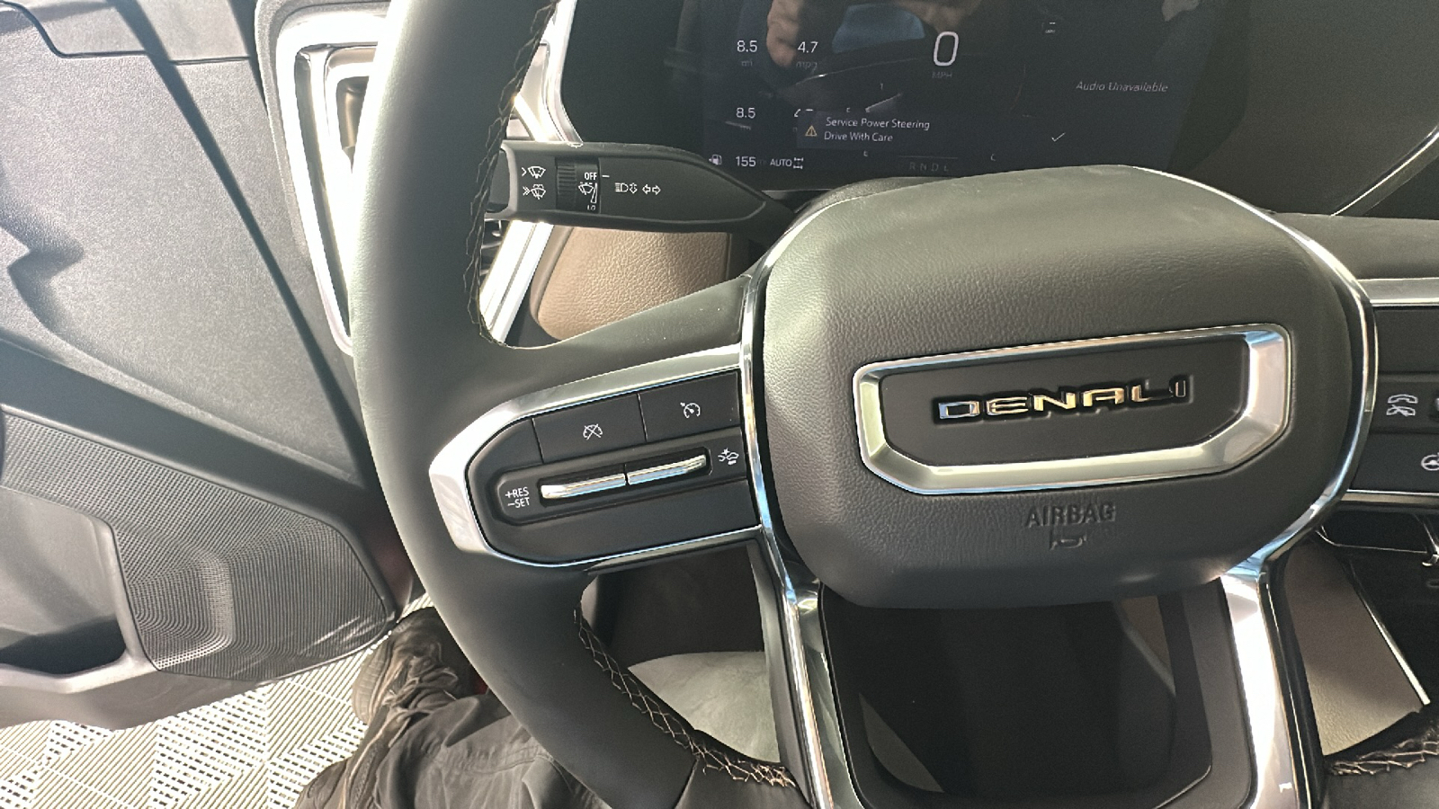 2024 GMC Canyon Denali 33