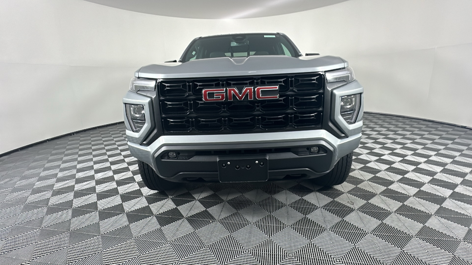 2024 GMC Canyon Elevation 4