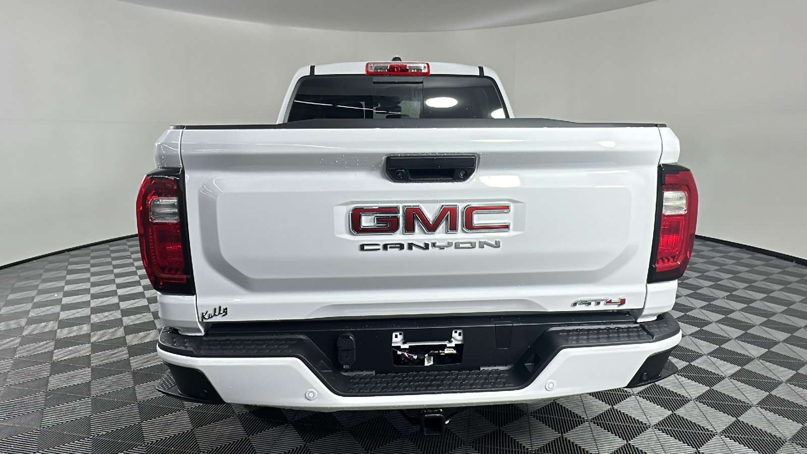 2024 GMC Canyon AT4 13