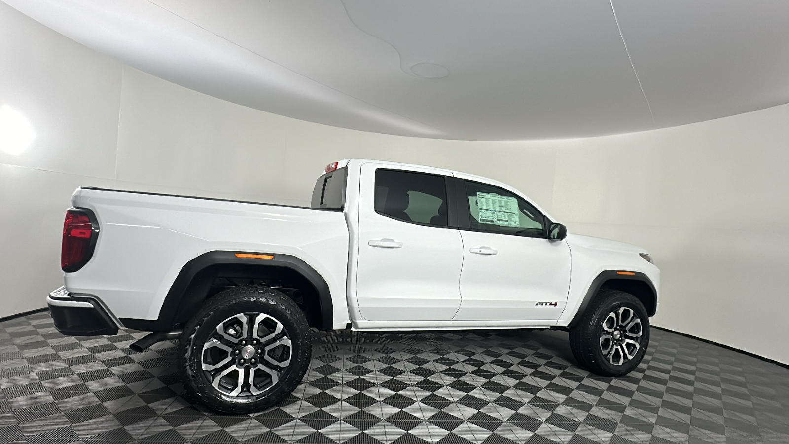 2024 GMC Canyon AT4 21