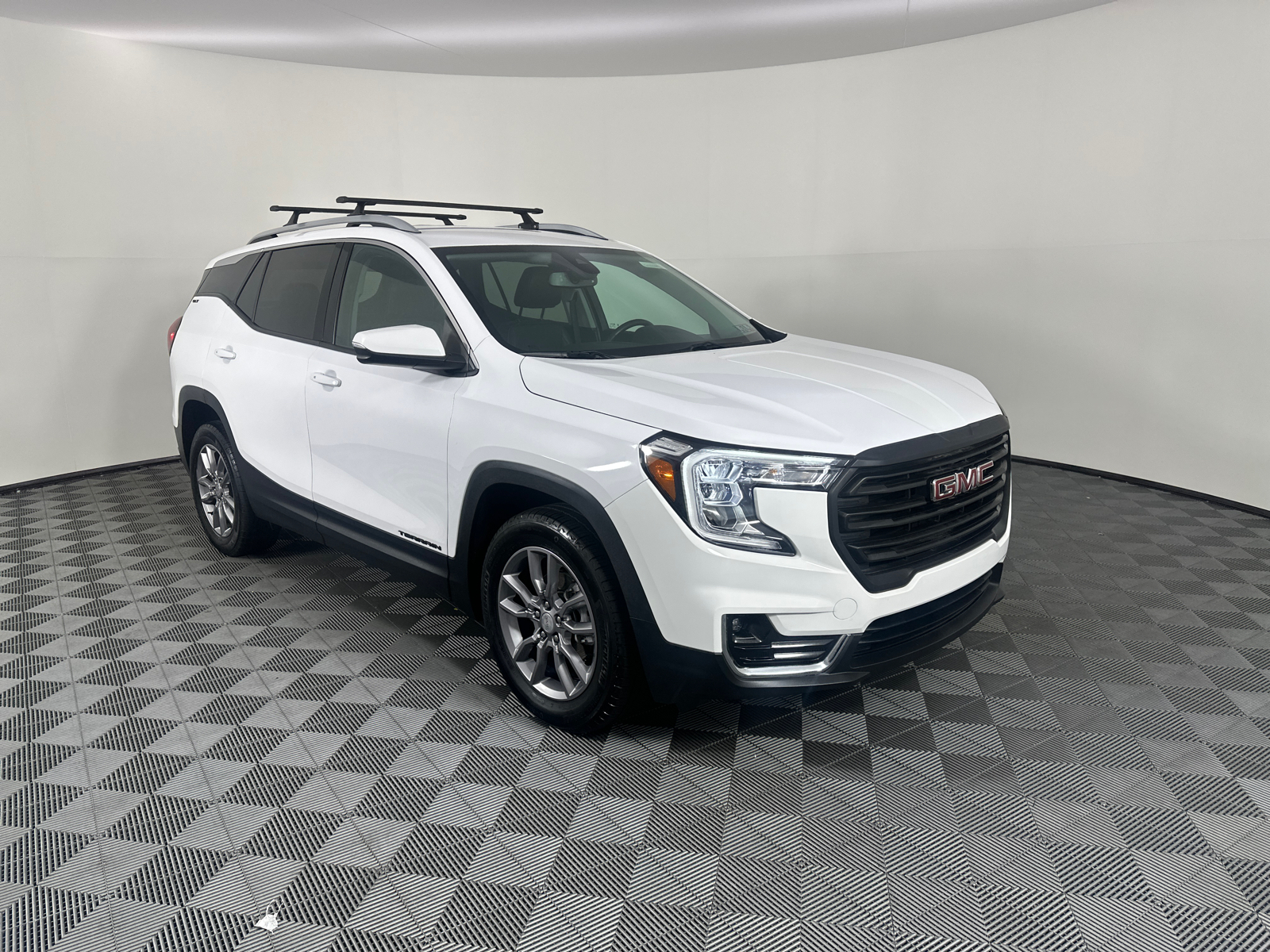 2022 GMC Terrain SLT 1