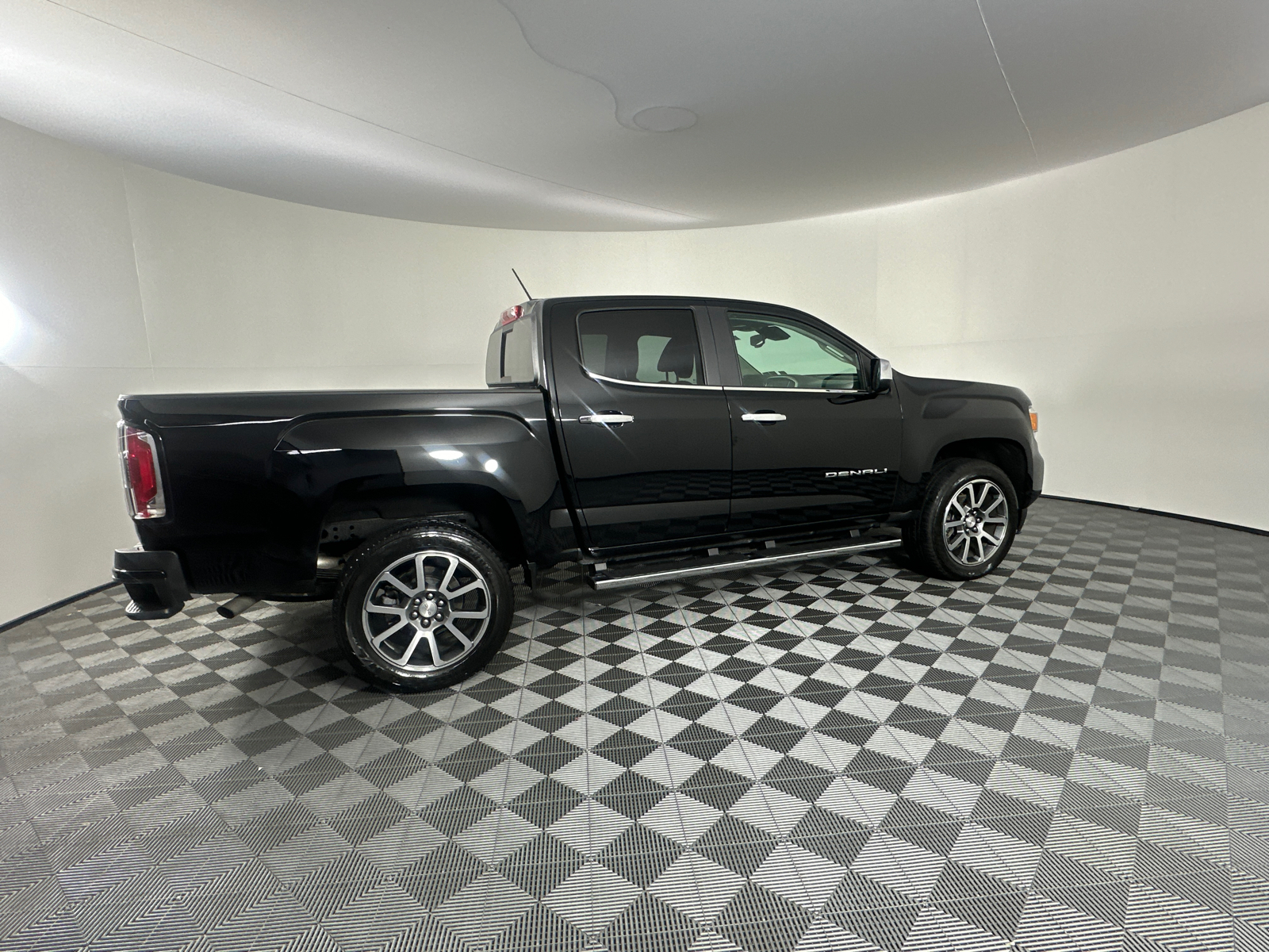 2021 GMC Canyon Denali 21