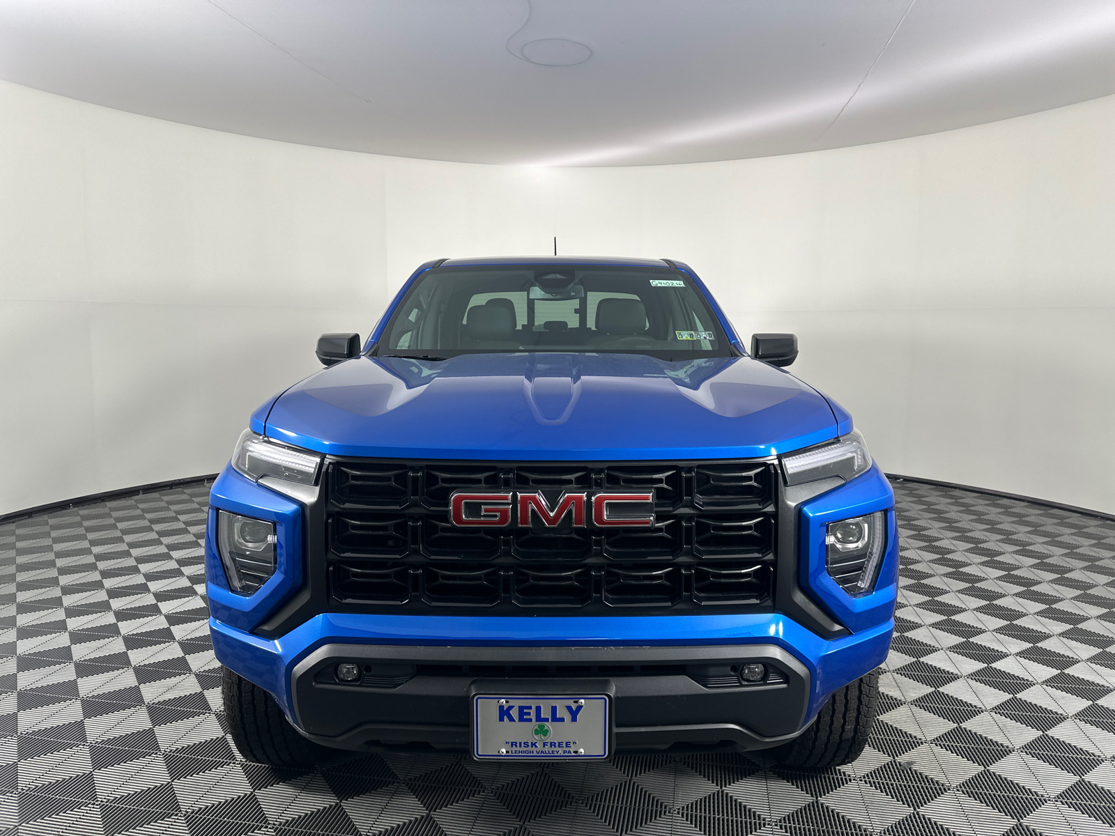 2024 GMC Canyon Elevation 4