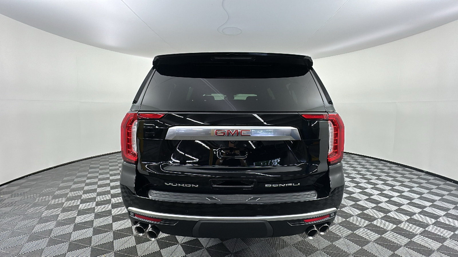 2024 GMC Yukon XL Denali 16