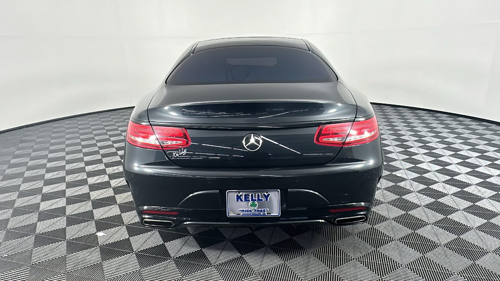 2015 Mercedes-Benz S-Class S 550 15