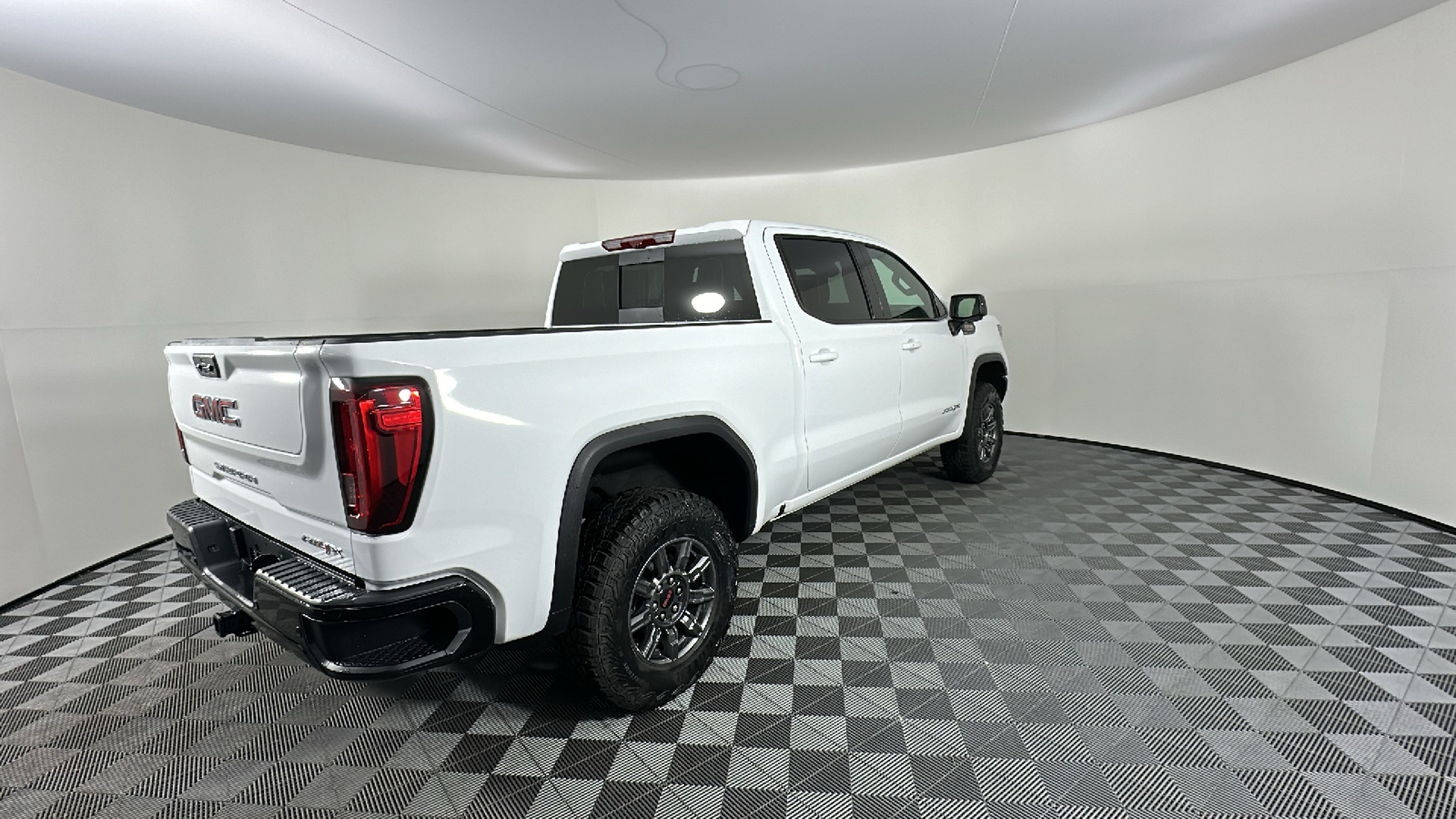 2024 GMC Sierra 1500 AT4X 21