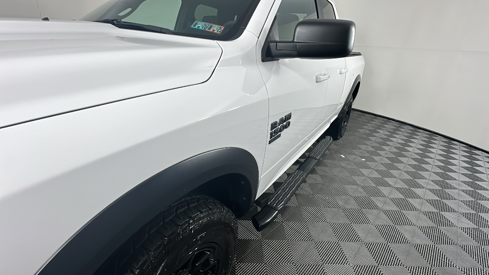 2022 Ram 1500 Classic Warlock 5