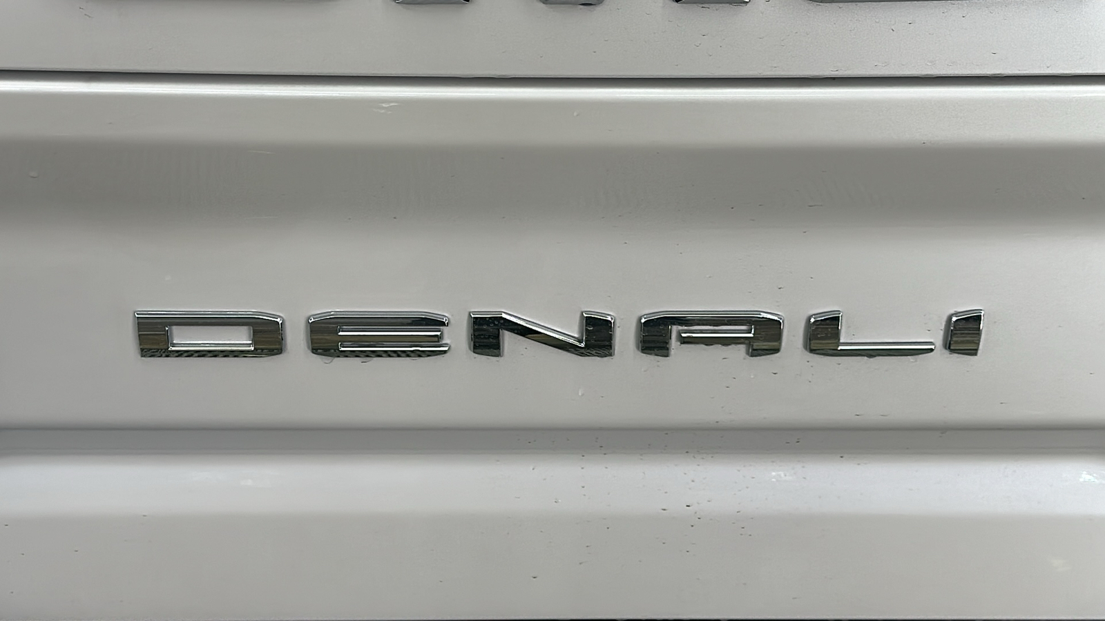 2024 GMC Sierra 2500HD Denali Ultimate 17