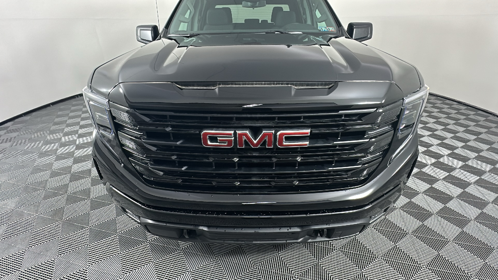 2024 GMC Sierra 1500 Elevation 5