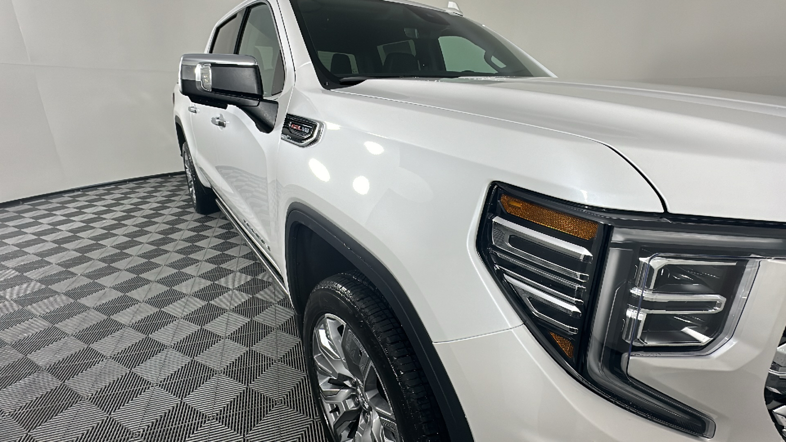 2024 GMC Sierra 1500 Denali 23