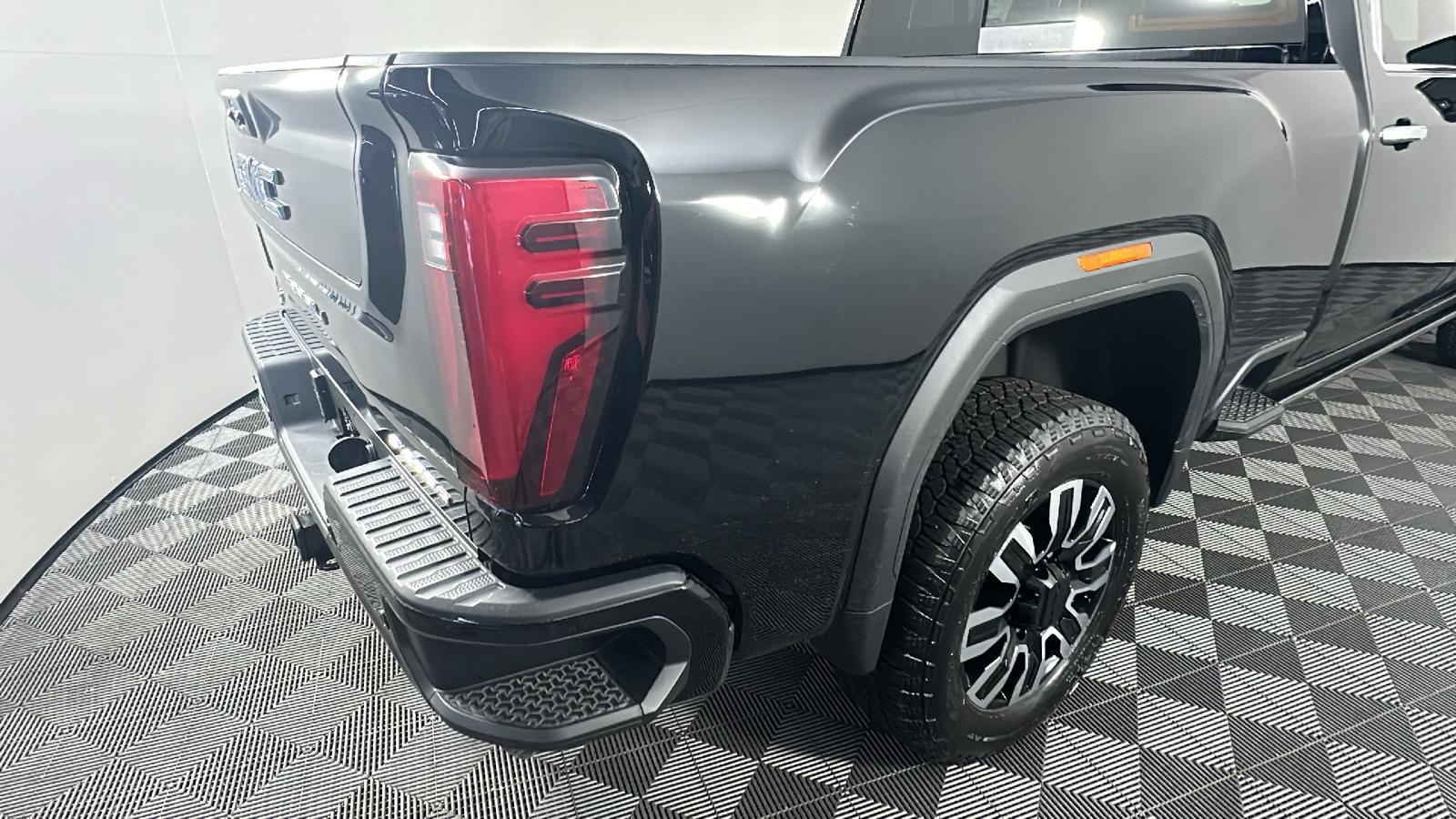 2024 GMC Sierra 2500HD Denali Ultimate 20