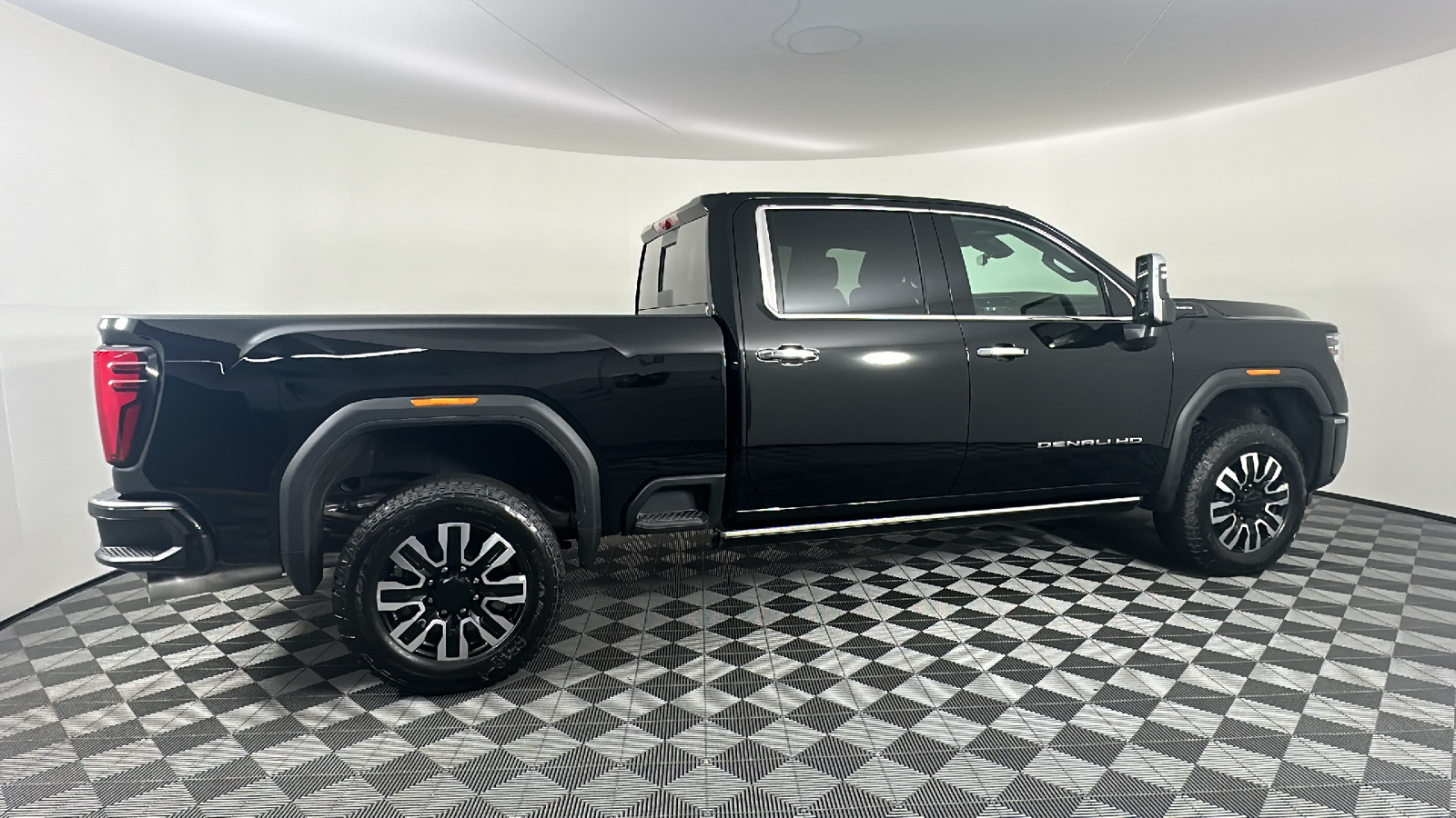 2024 GMC Sierra 2500HD Denali Ultimate 22