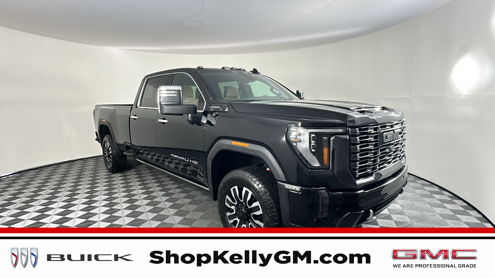 2024 GMC Sierra 3500HD Denali Ultimate 1