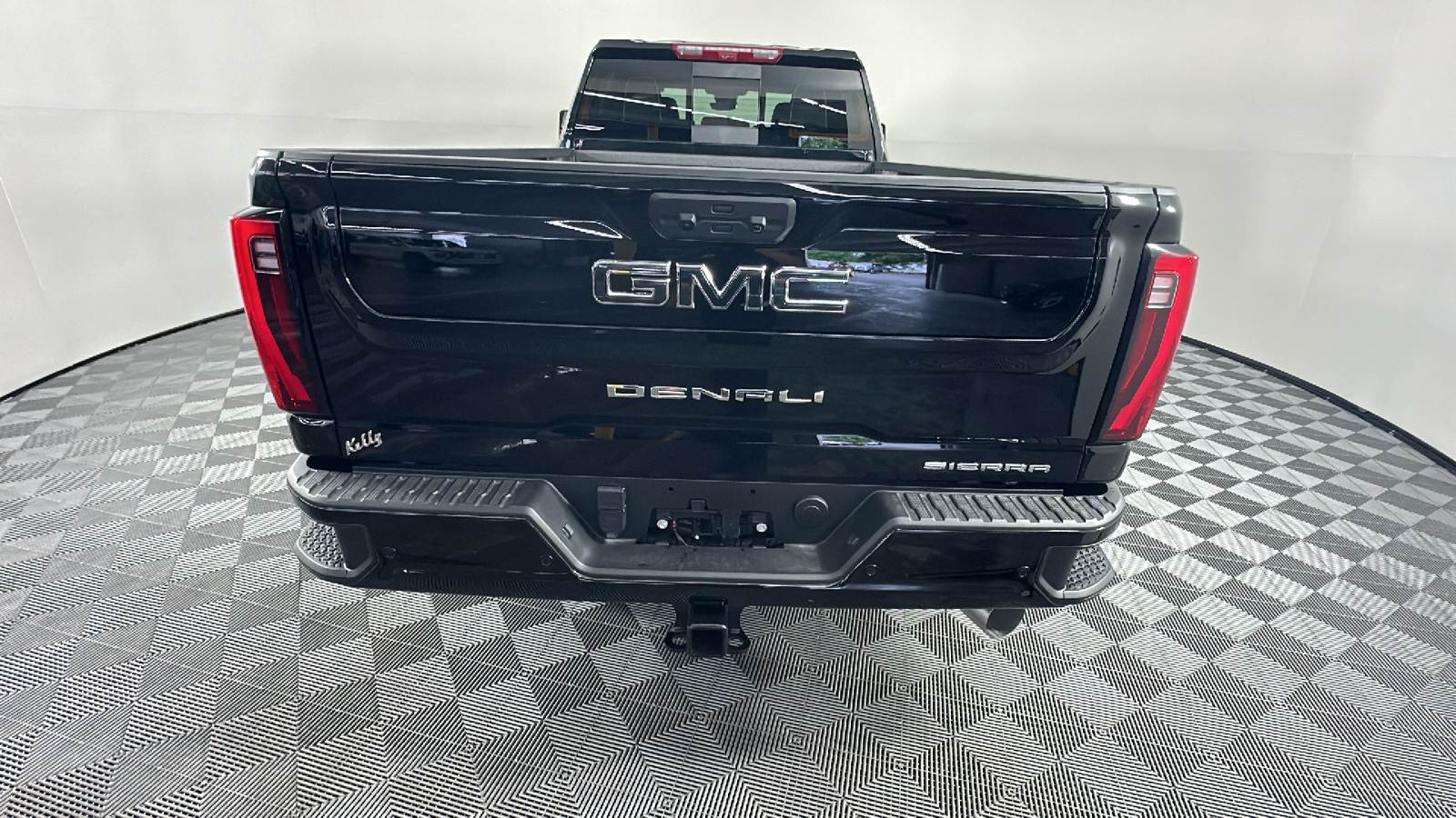 2024 GMC Sierra 3500HD Denali Ultimate 16