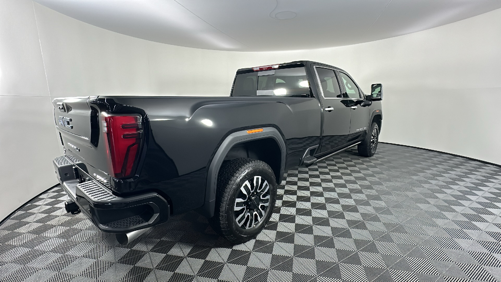 2024 GMC Sierra 3500HD Denali Ultimate 20