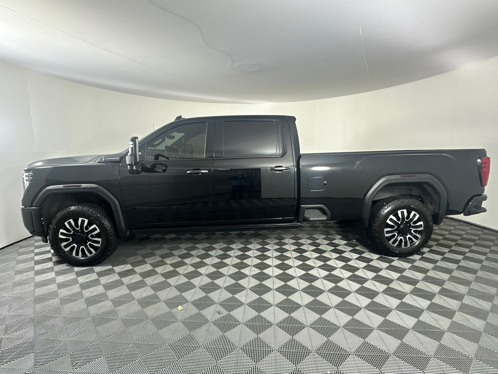 2024 GMC Sierra 2500HD Denali Ultimate 7