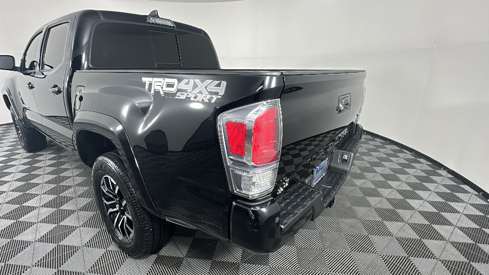 2021 Toyota Tacoma SR V6 12