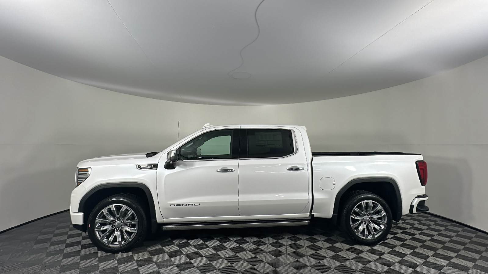 2024 GMC Sierra 1500 Denali 9