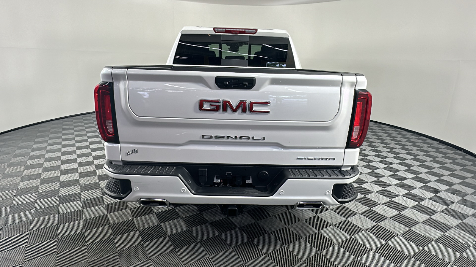 2024 GMC Sierra 1500 Denali 14