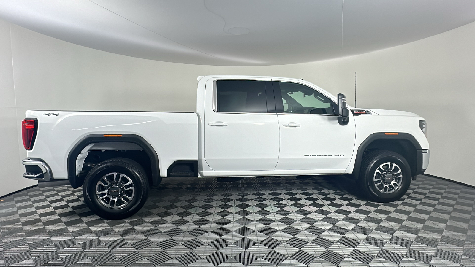 2024 GMC Sierra 2500HD SLE 21