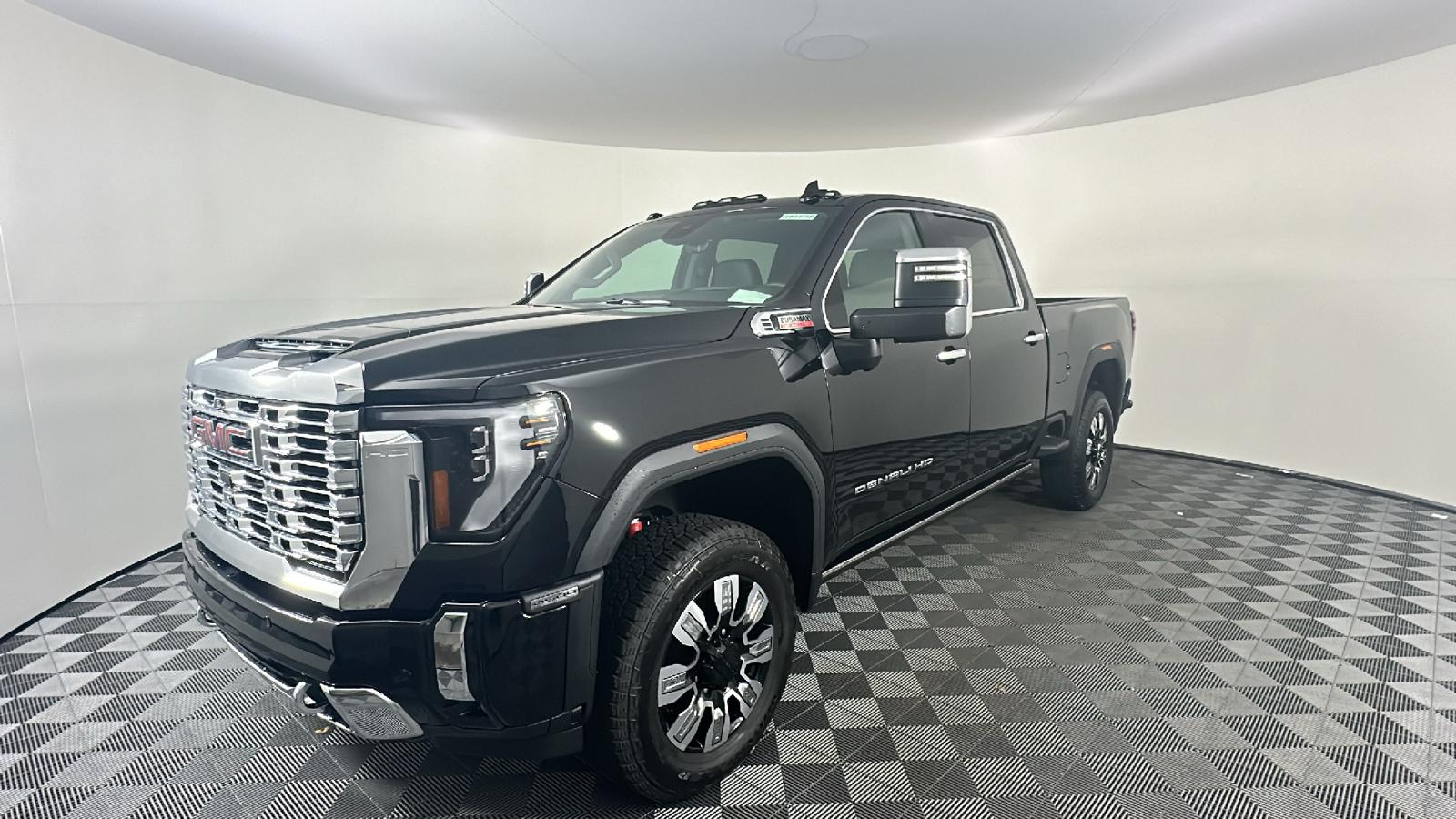 2024 GMC Sierra 2500HD Denali 6