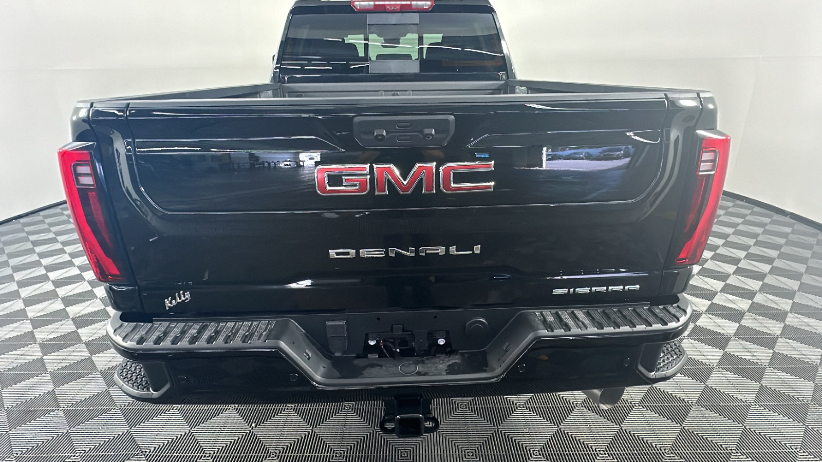 2024 GMC Sierra 2500HD Denali 15