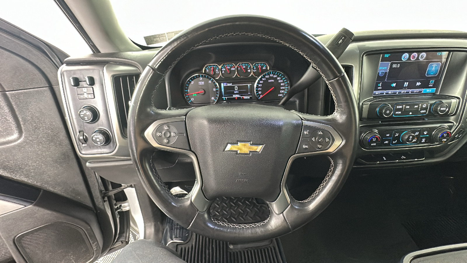 2015 Chevrolet Silverado 1500 LT 36