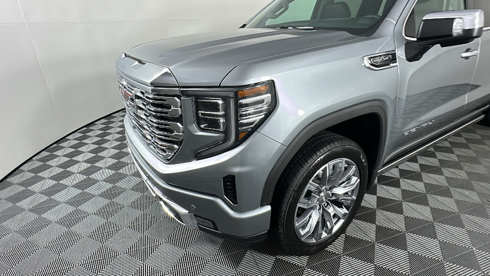 2024 GMC Sierra 1500 Denali 7