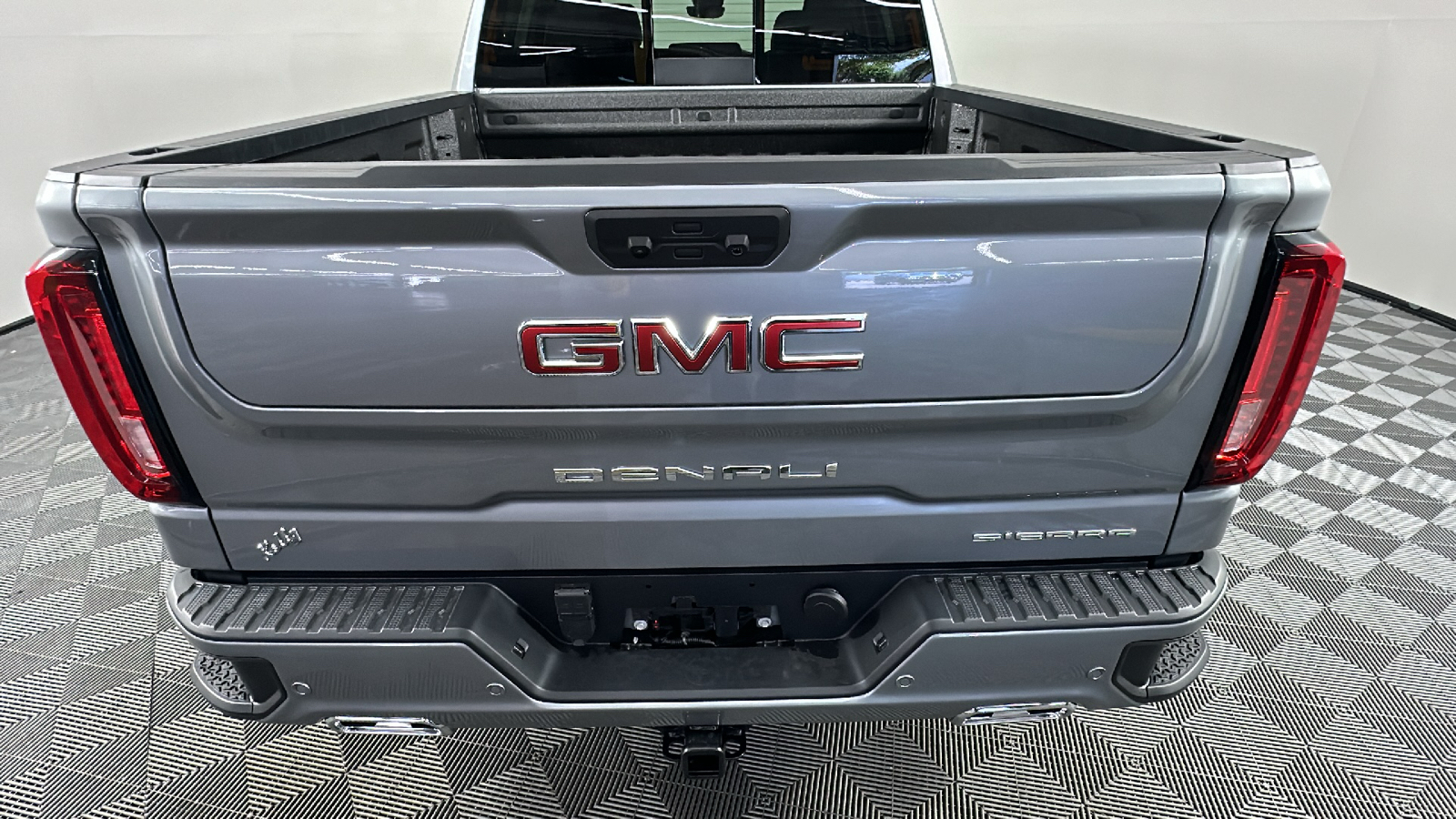 2024 GMC Sierra 1500 Denali 15