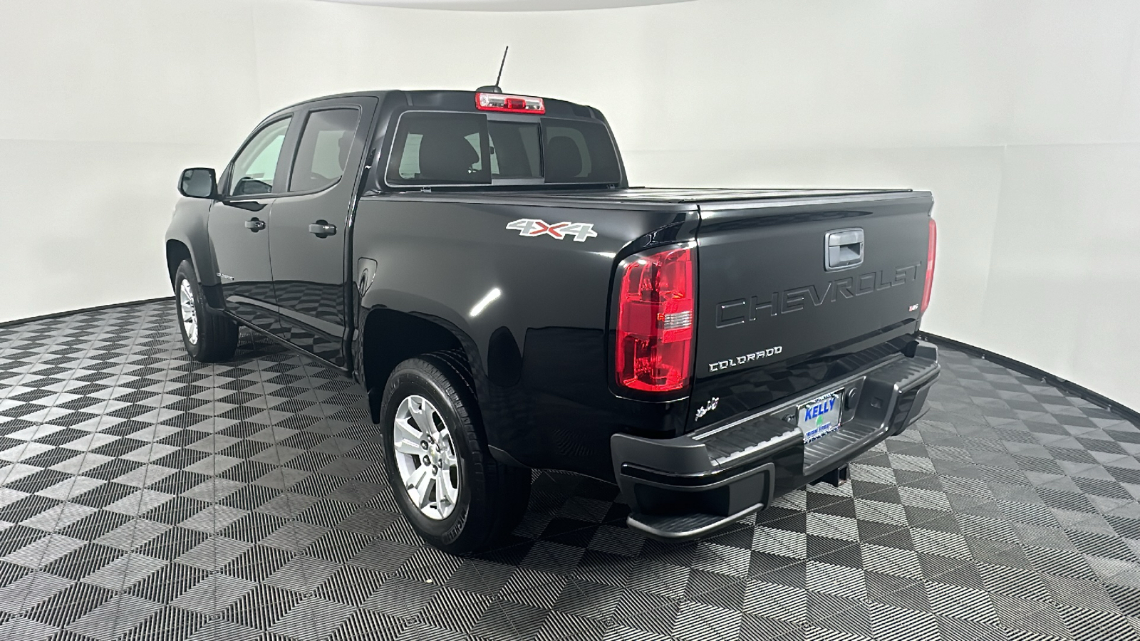 2021 Chevrolet Colorado LT 11