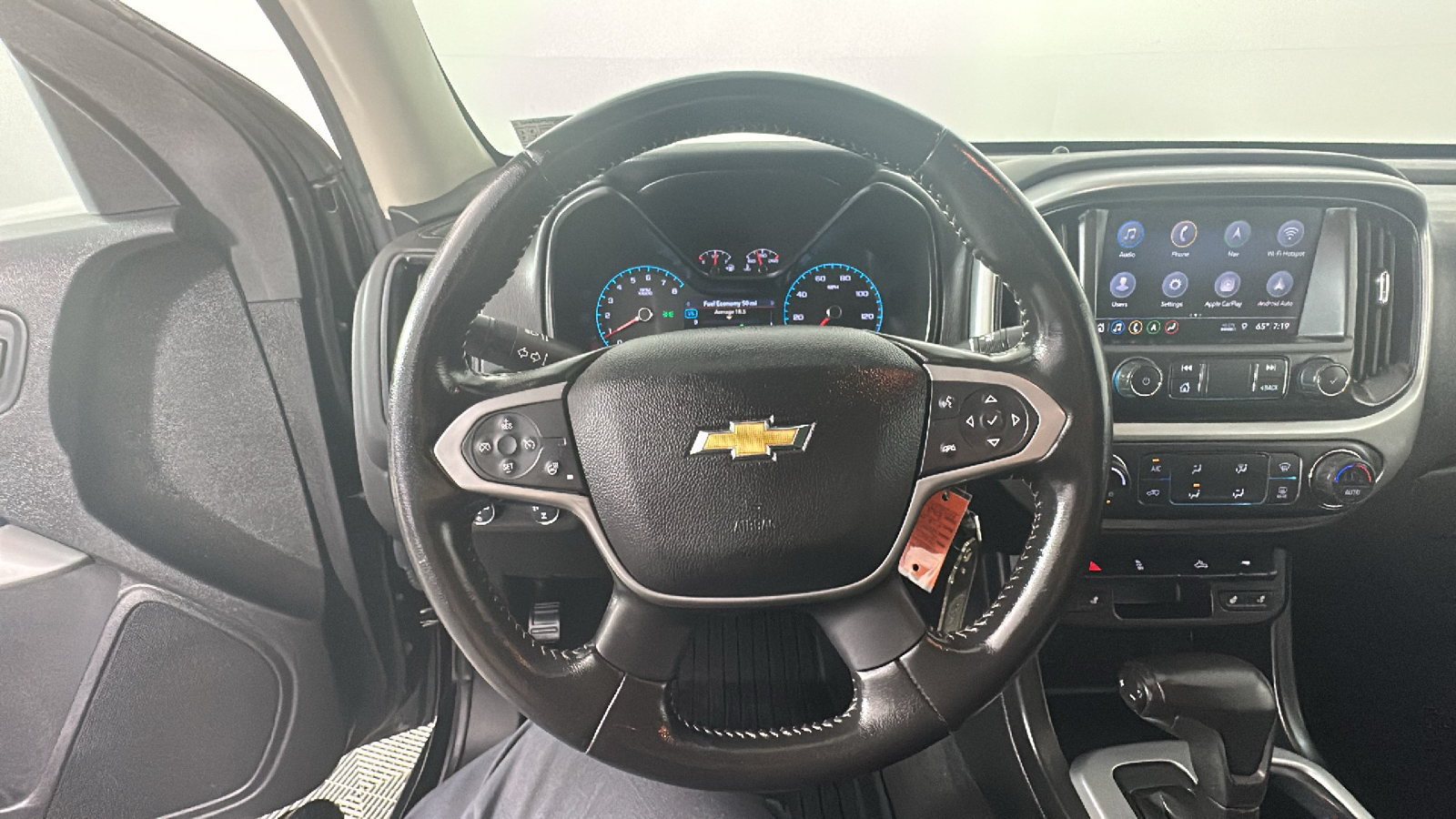 2021 Chevrolet Colorado LT 37