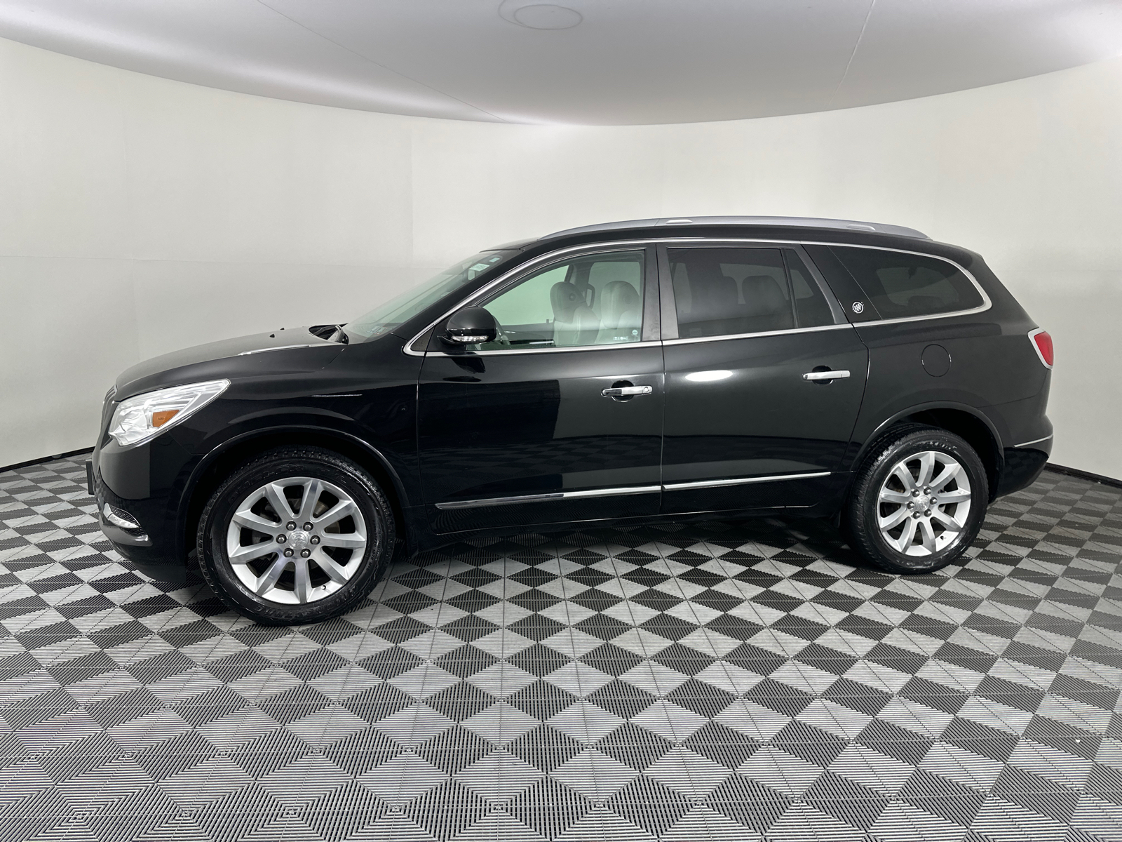 2017 Buick Enclave Premium Group 9