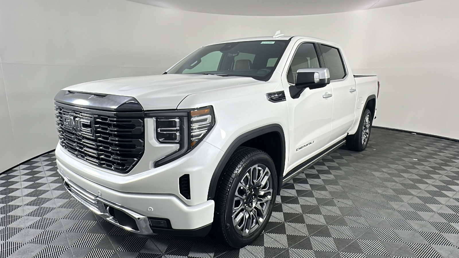 2024 GMC Sierra 1500 Denali Ultimate 6