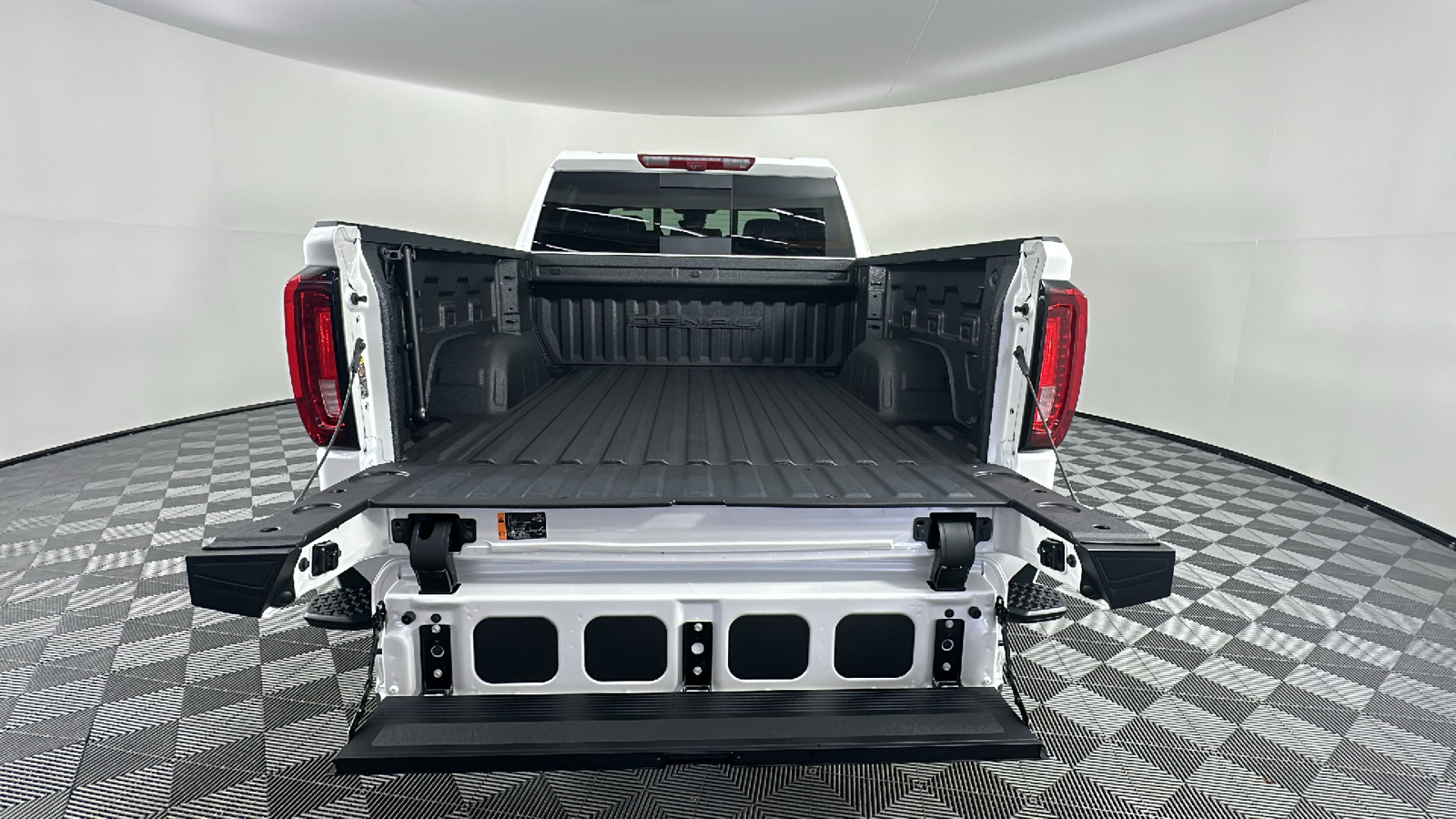 2024 GMC Sierra 1500 Denali Ultimate 17