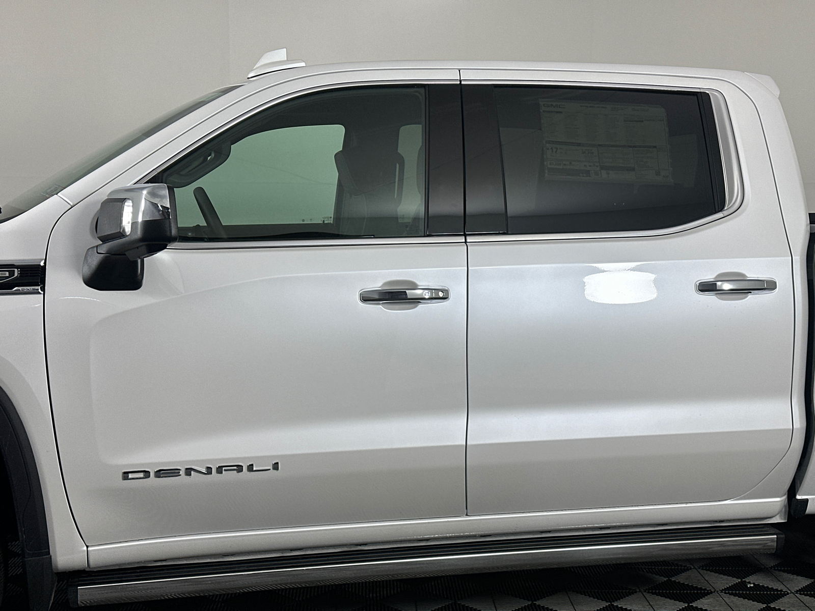 2024 GMC Sierra 1500 Denali 10