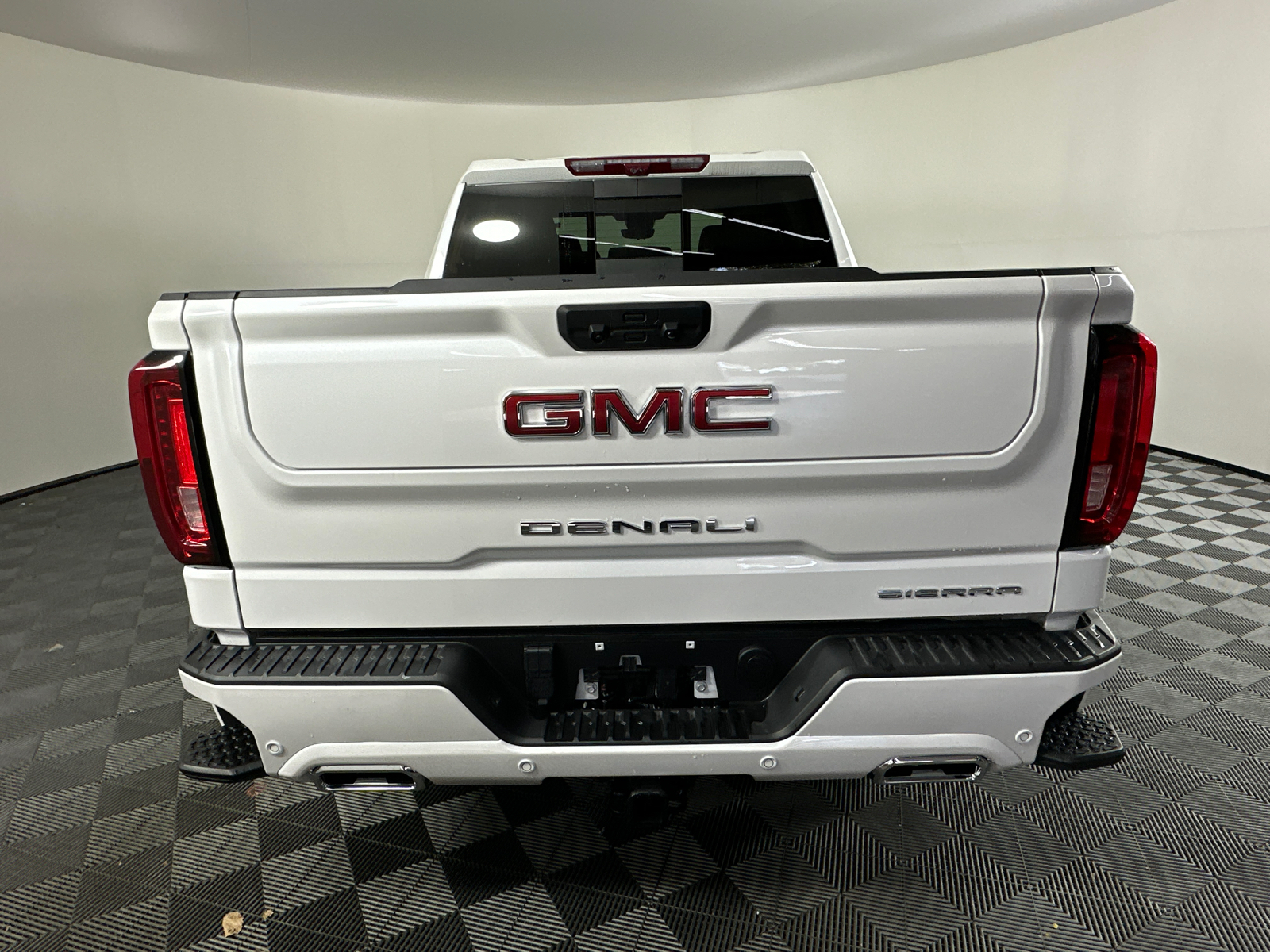 2024 GMC Sierra 1500 Denali 14