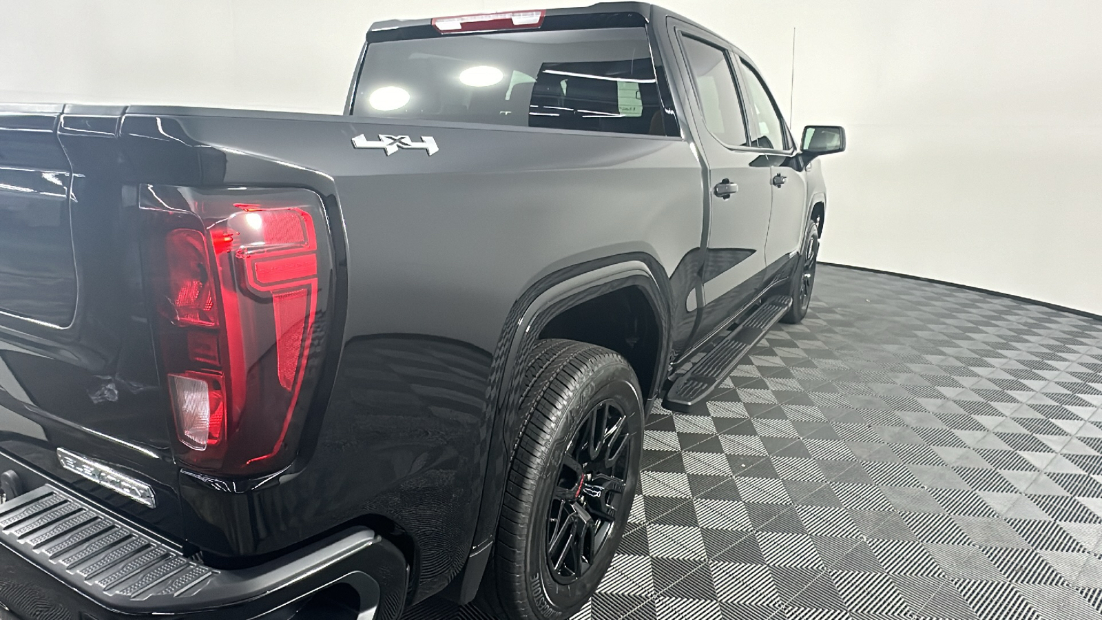 2024 GMC Sierra 1500 Elevation 20