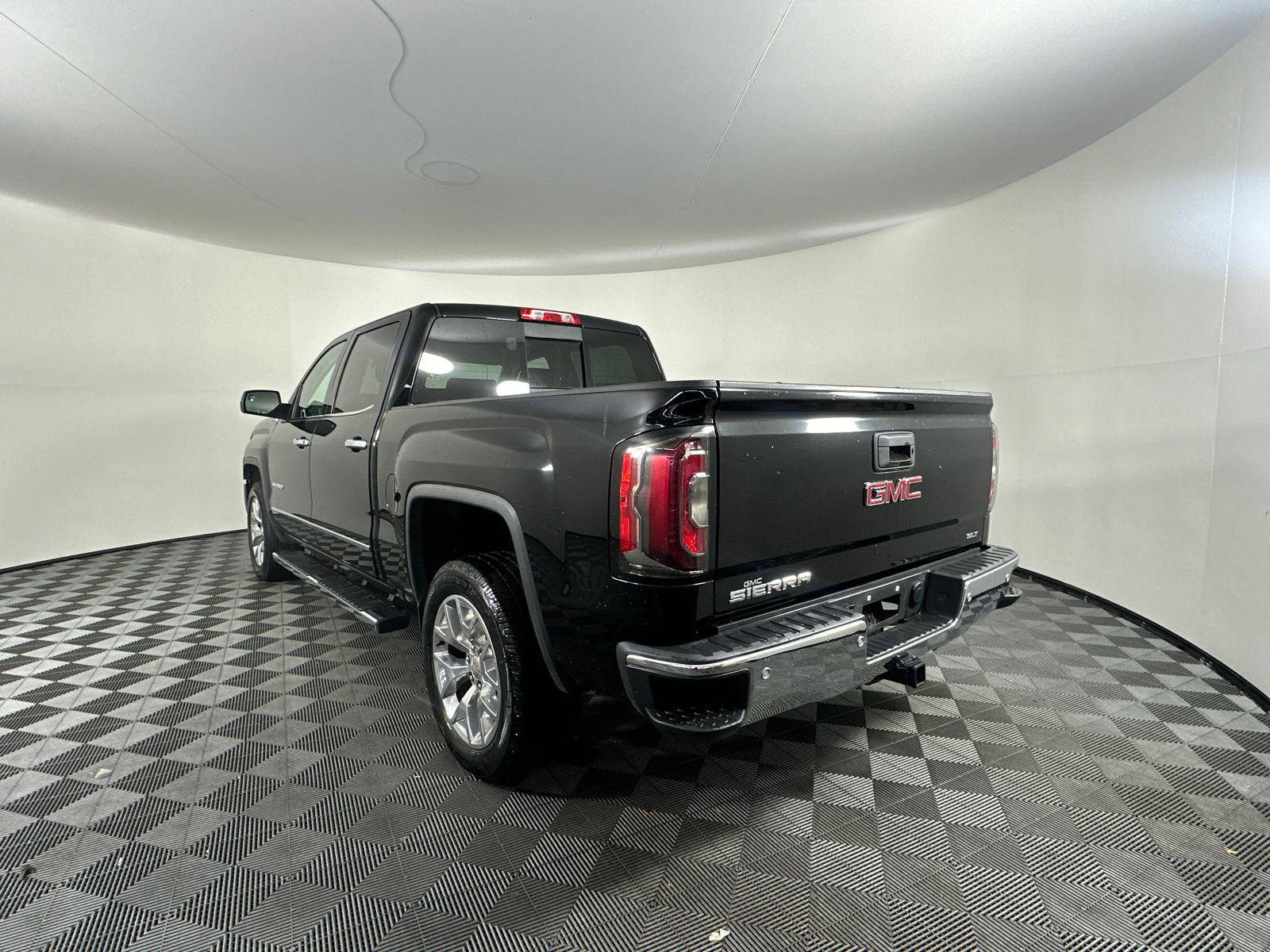 2018 GMC Sierra 1500 SLT 10