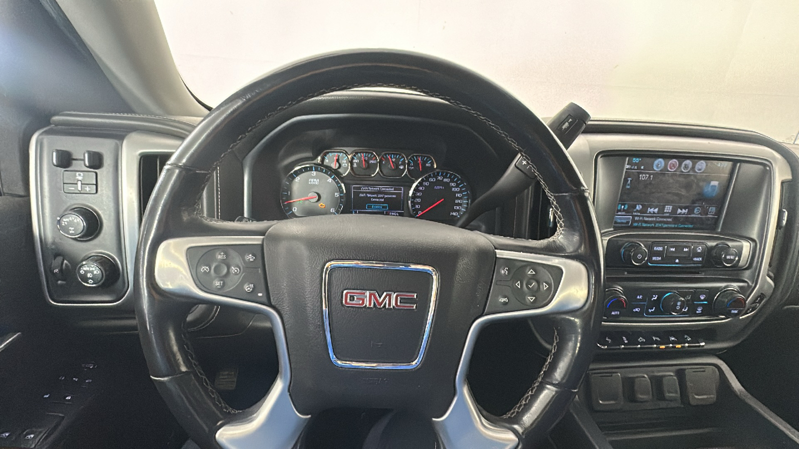 2018 GMC Sierra 1500 SLT 32