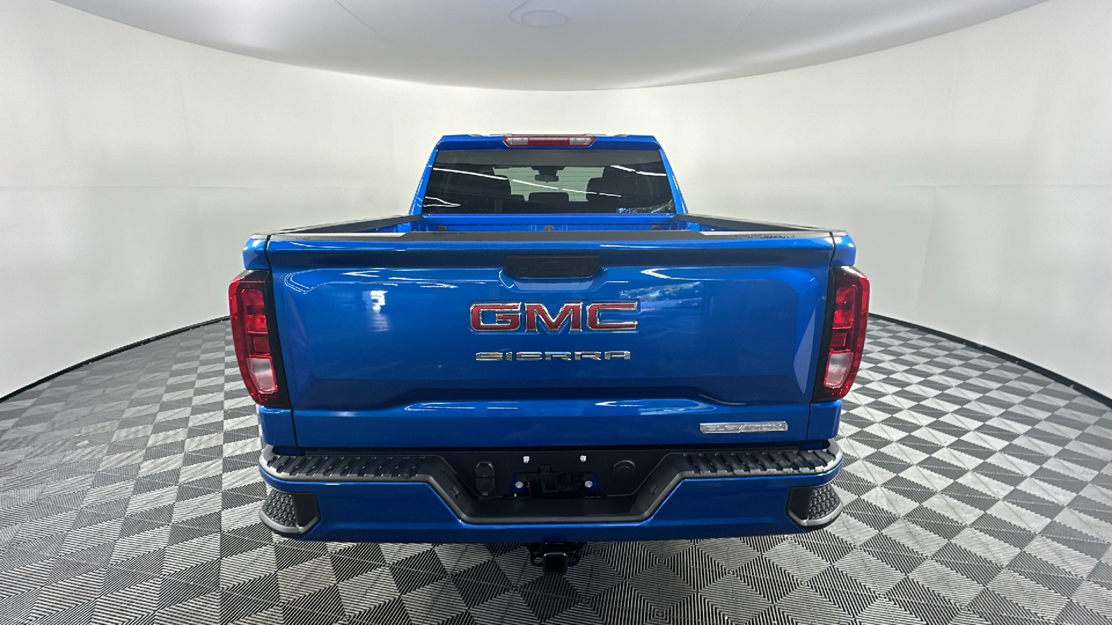 2024 GMC Sierra 1500 Elevation 12