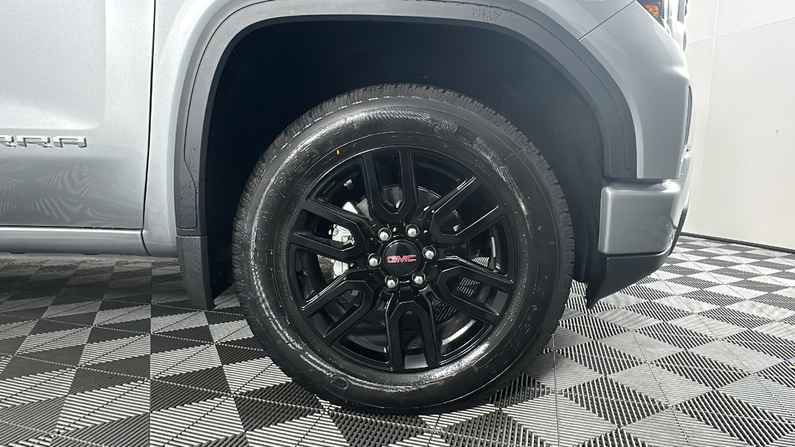 2024 GMC Sierra 1500 Pro 3