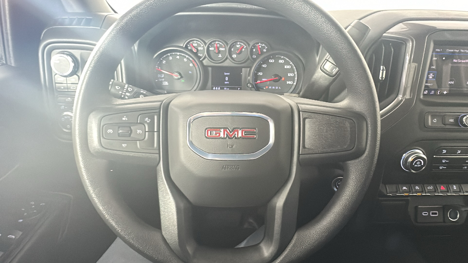 2024 GMC Sierra 1500 Pro 31