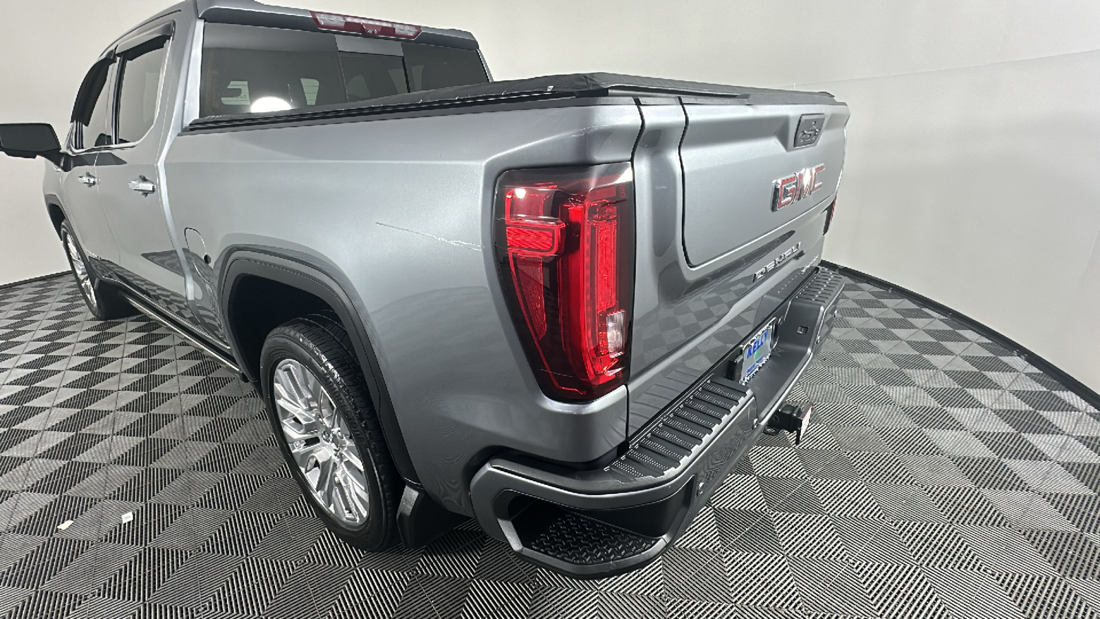 2020 GMC Sierra 1500 Denali 13