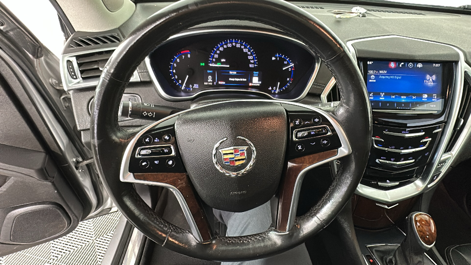 2015 Cadillac SRX Luxury 35