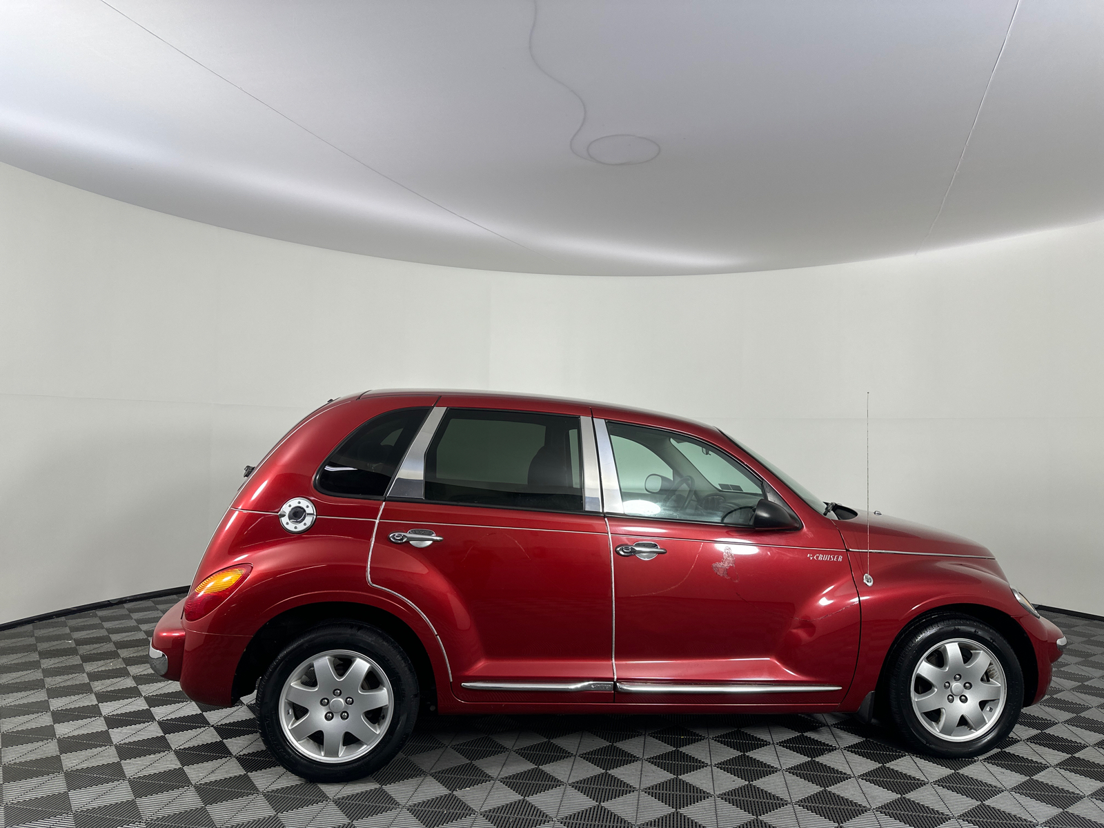 2003 Chrysler PT Cruiser Touring 19